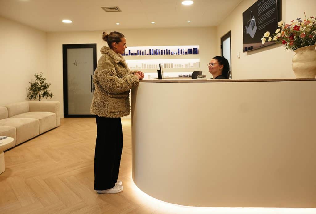 Huidbehandeling bij Sommer Huidtherapie Lelystad